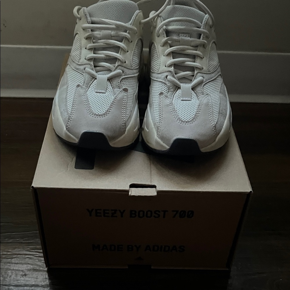 Adidas Yeezy Boost 700 Kids Sneakers - Cream